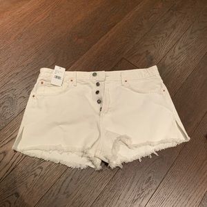 Cindy High-Rise Cut Off Short in White